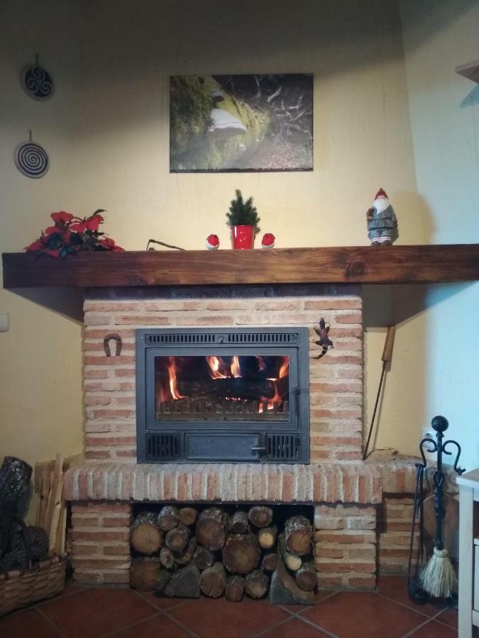 Horcajo de la Sierra La Casa Emboscadaヴィラ エクステリア 写真
